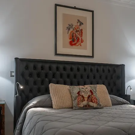 Regal House Roma Capucci 6