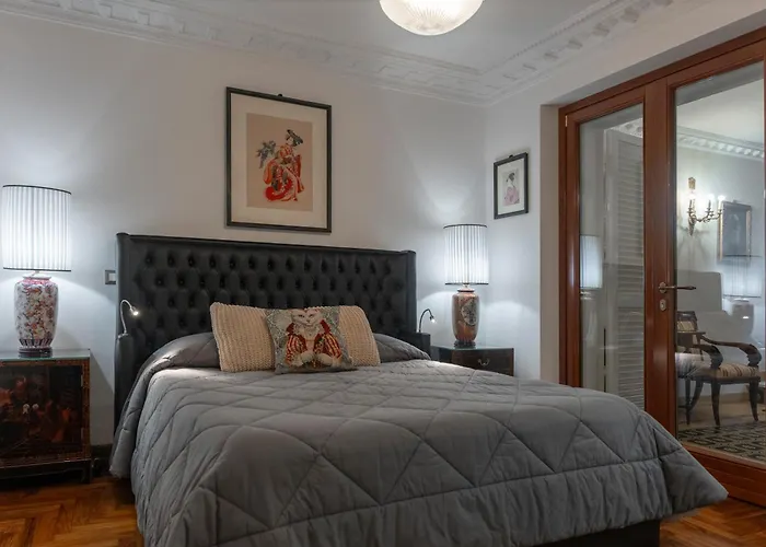 Regal House Capucci 6 Roma